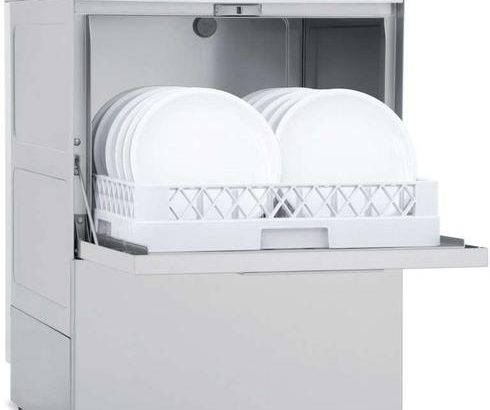 Lavavajillas Industrial con Bomba de Desagüe y Cesta de 50x50cm de 580 x610 x820h mm VERONA CH500B